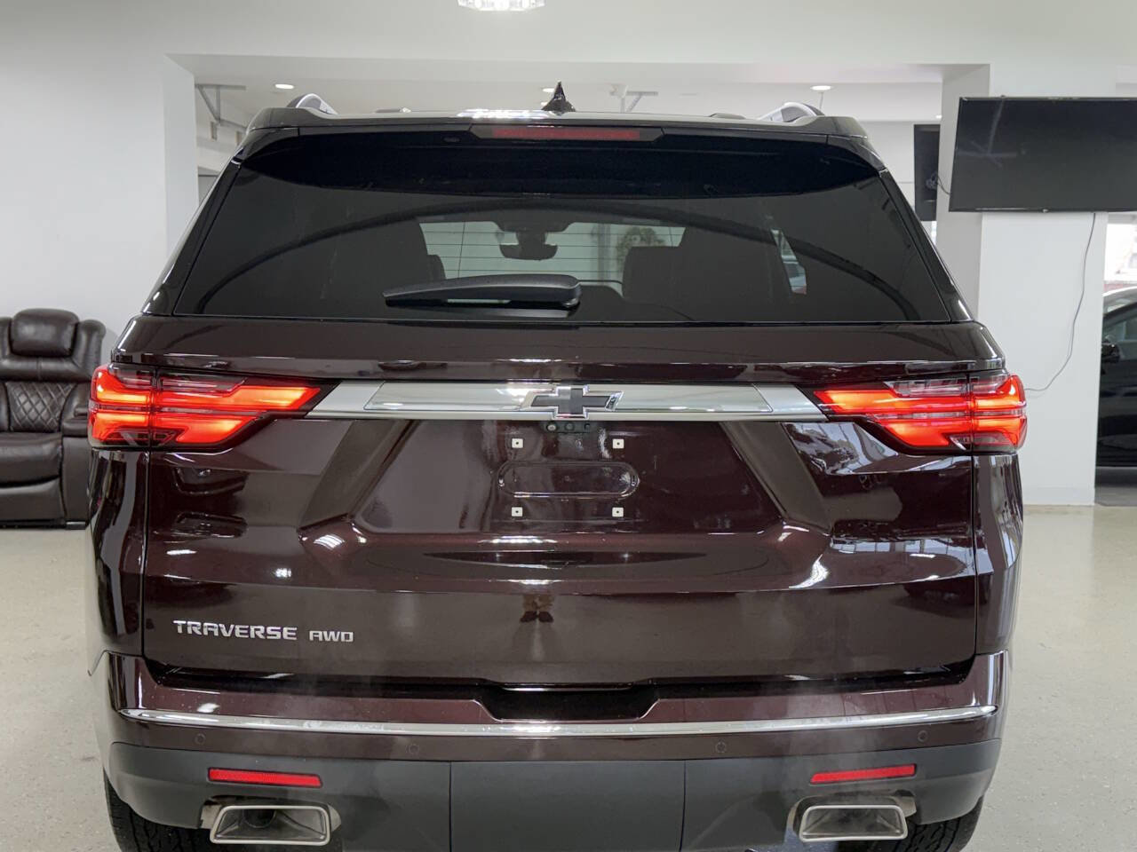 Used 2022 Chevrolet Traverse High Country w/ LPO, Floor Liner Package image 4