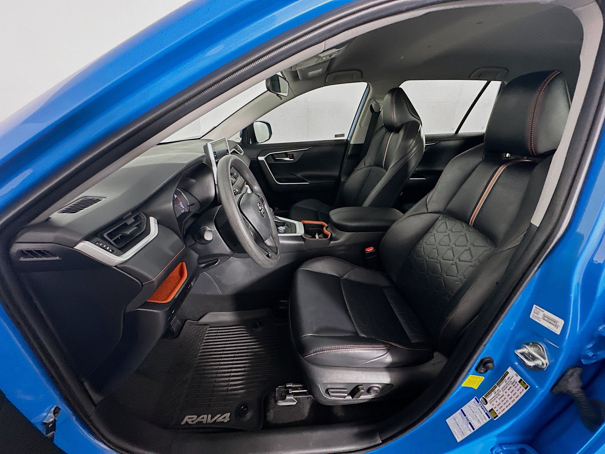 Used 2019 Toyota RAV4 Adventure AWD/4WD image 13