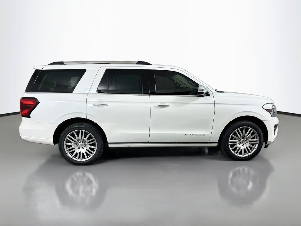 Certified 2024 Ford Expedition Platinum AWD/4WD image 8