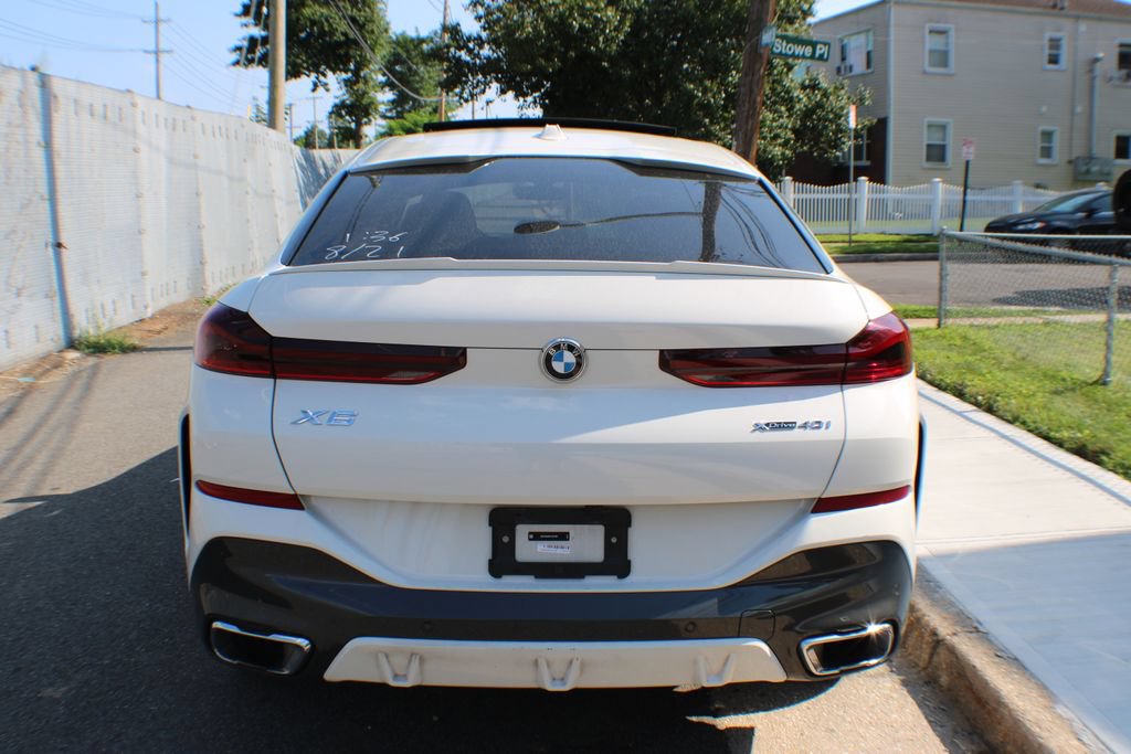 Used 2026 BMW X6 xDrive40i w/ Climate Comfort Package AWD/4WD image 6