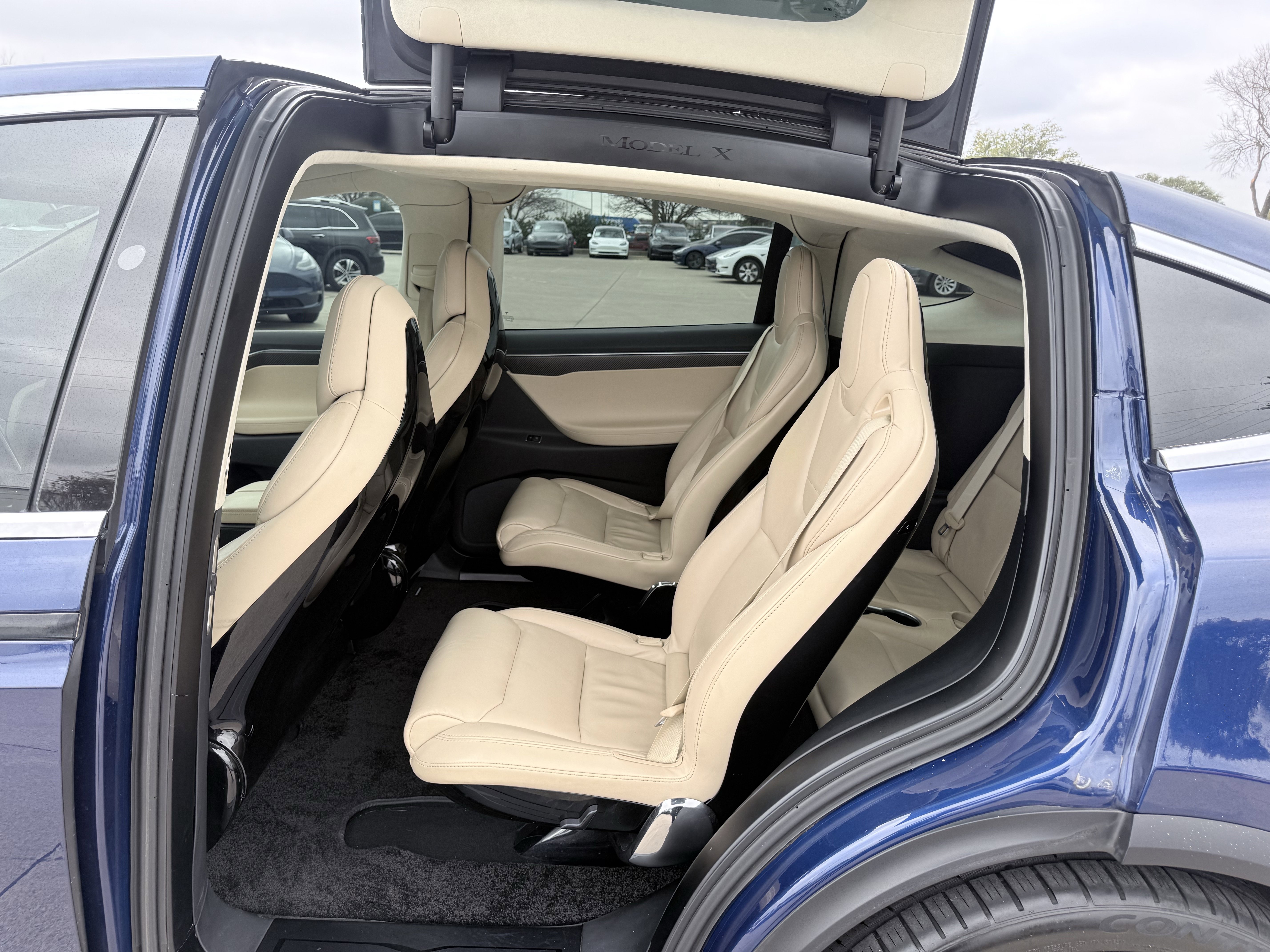 Used 2017 Tesla Model X 75D image 31