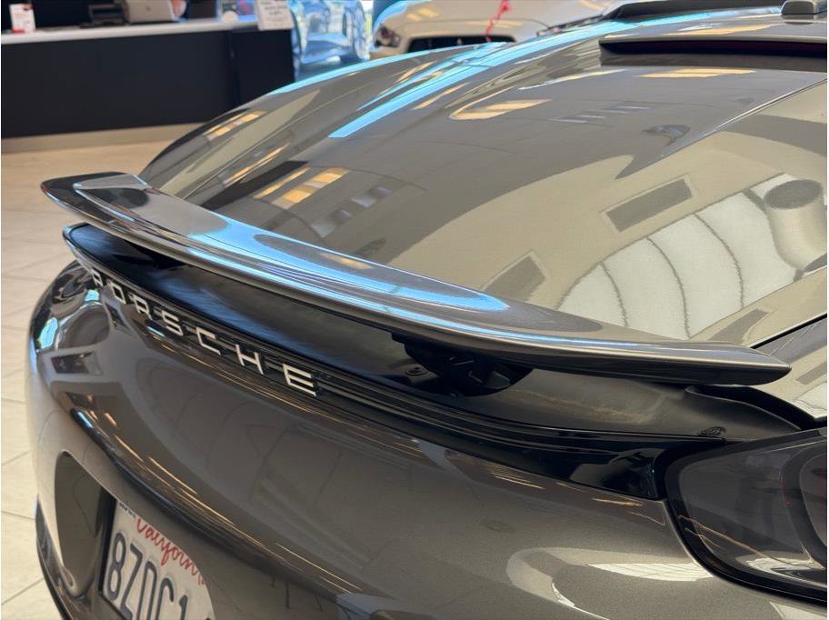 Used 2017 Porsche 718 Boxster S RWD image 30