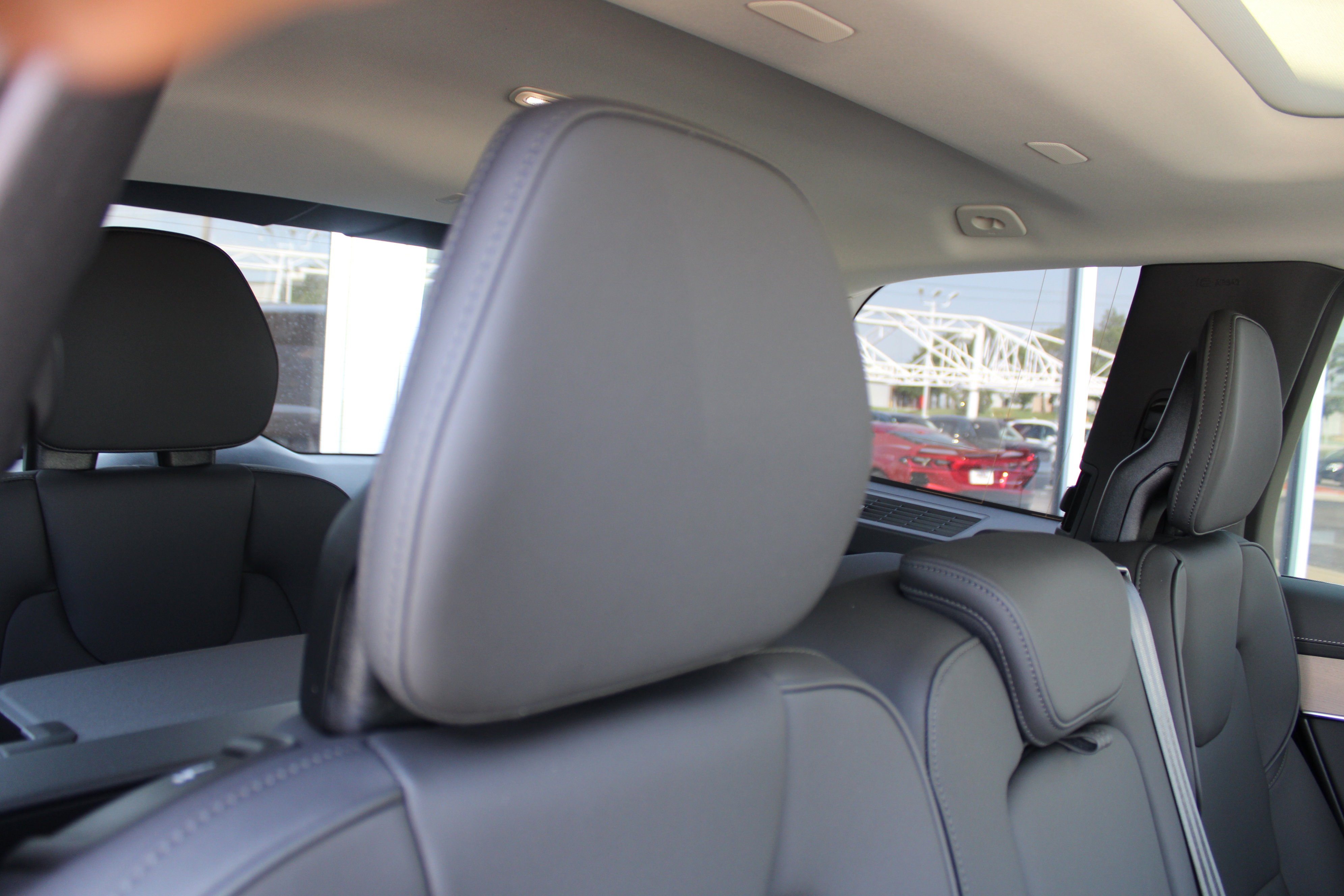 New 2026 Volvo XC90 B5 Plus w/ Protection Package AWD/4WD image 36