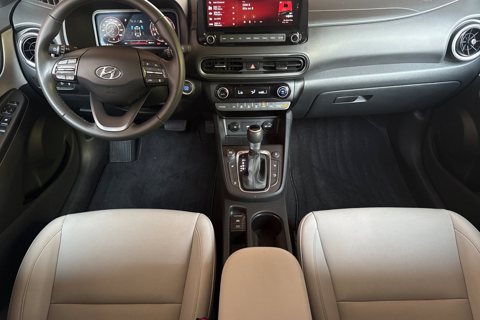 Used 2023 Hyundai Kona Limited AWD/4WD image 17