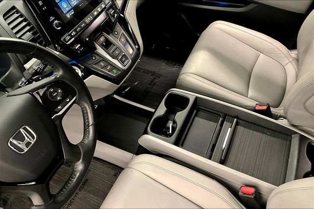 Used 2024 Honda Odyssey Touring image 17