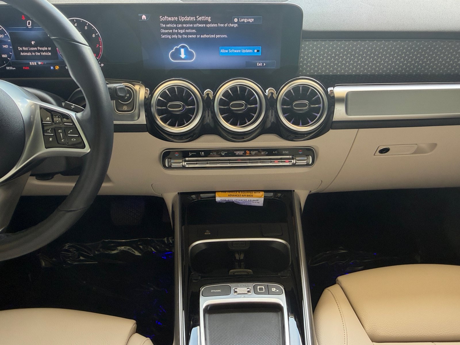 Certified 2025 Mercedes-Benz GLB 250 image 12
