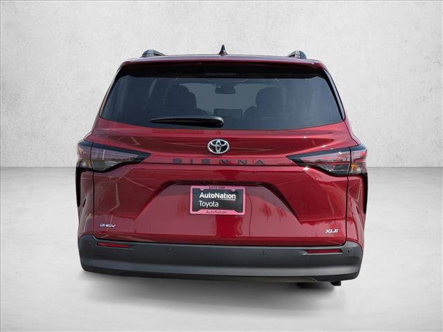 New 2026 Toyota Sienna XLE image 8