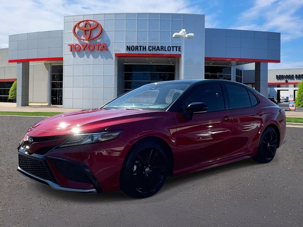 Used 2023 Toyota Camry XSE w/ Driver Assist Package FWD image 5