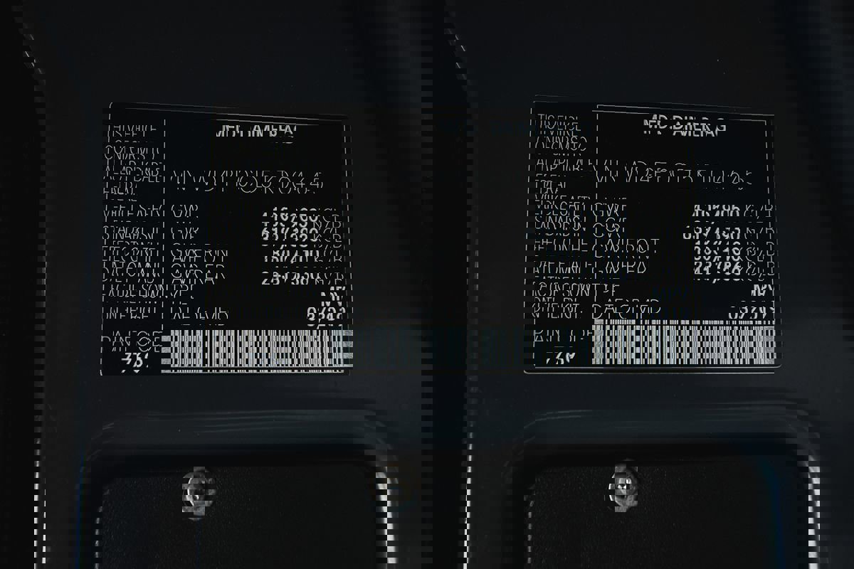 Used 2019 Mercedes-Benz Sprinter 144 image 19