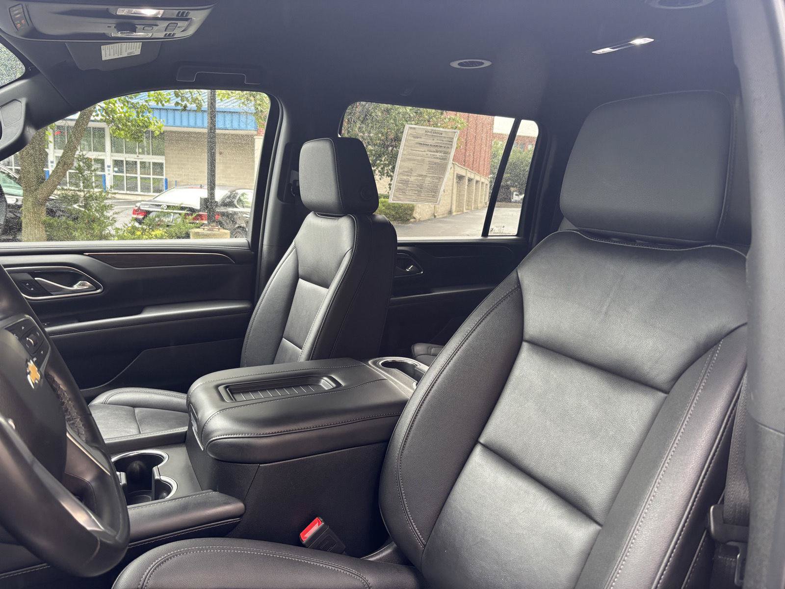 Used 2024 Chevrolet Suburban LT AWD/4WD image 10
