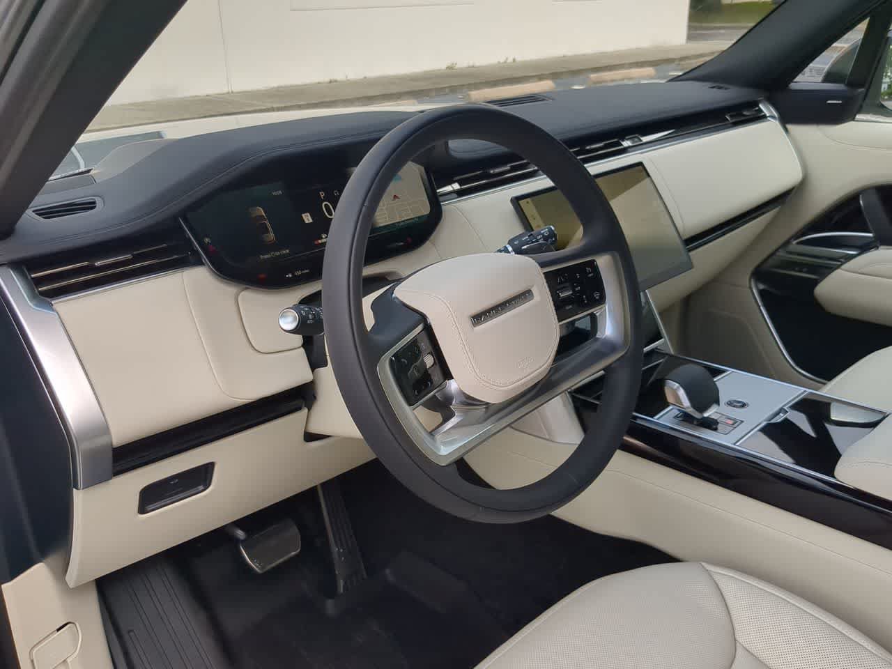 New 2026 Land Rover Range Rover SE AWD/4WD image 10
