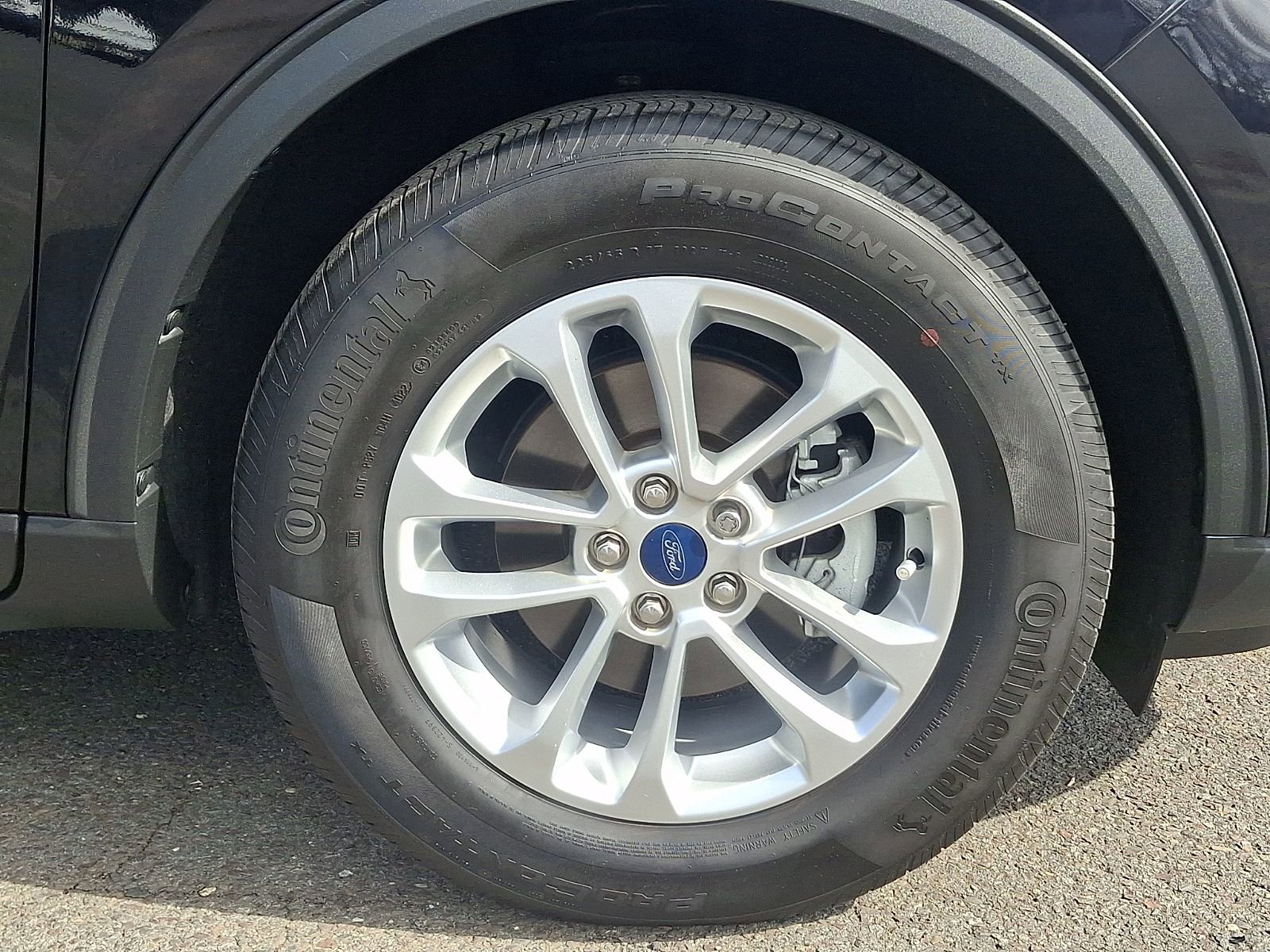 Used 2022 Ford Escape SE w/ Cold Weather Package AWD/4WD image 9