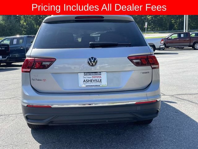 Used 2024 Volkswagen Tiguan SE AWD/4WD image 4