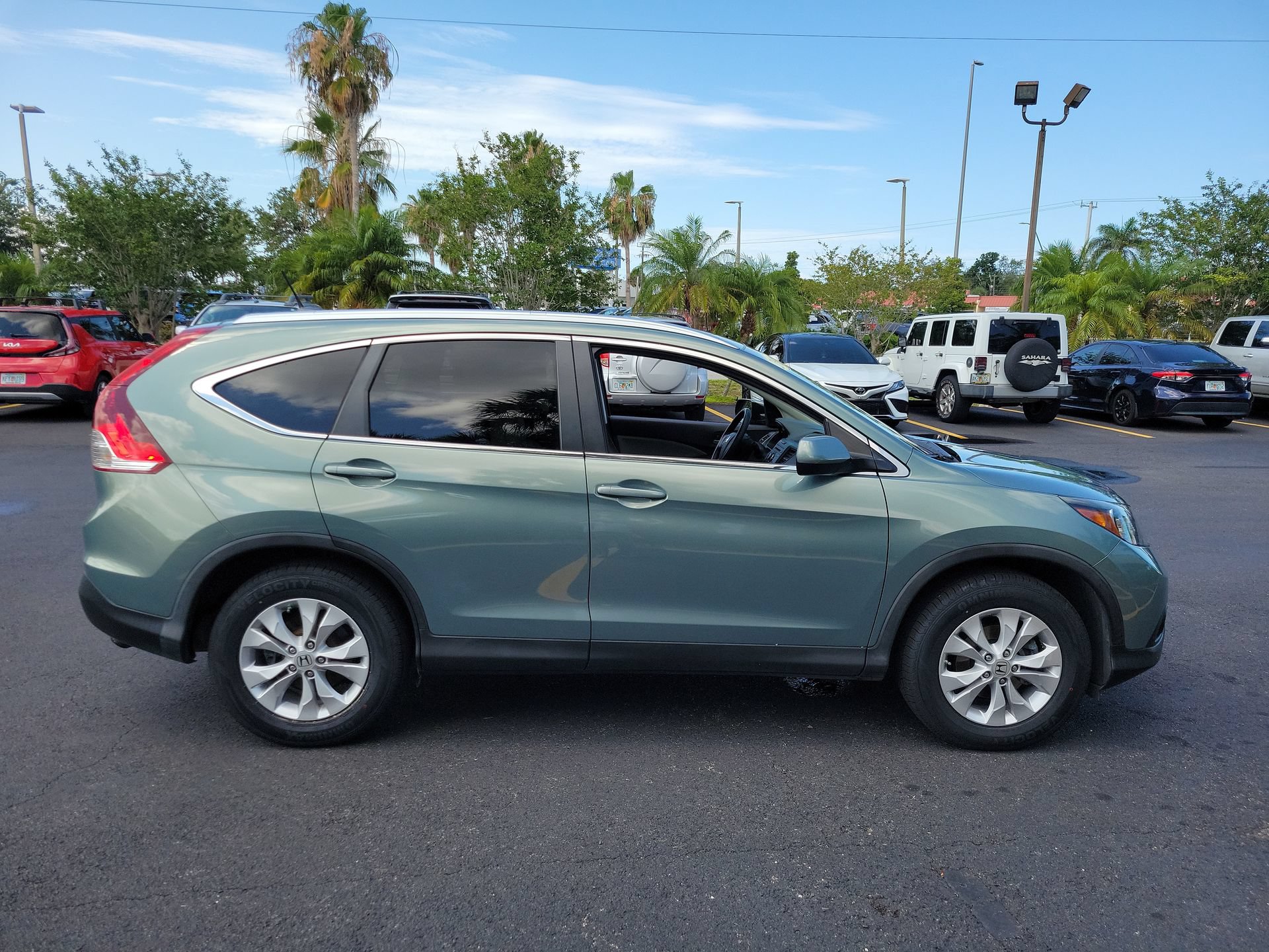 Used 2012 Honda CR-V EX-L image 5