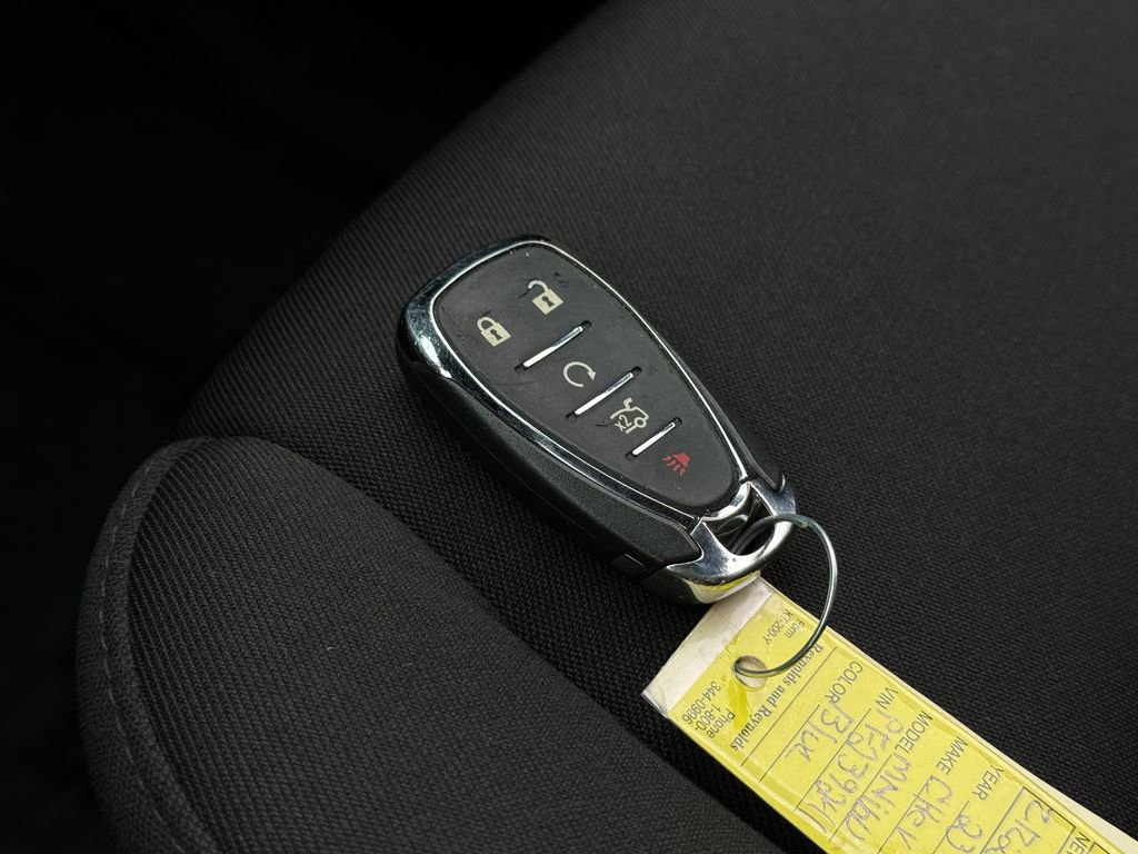 Used 2023 Chevrolet Malibu LT image 28