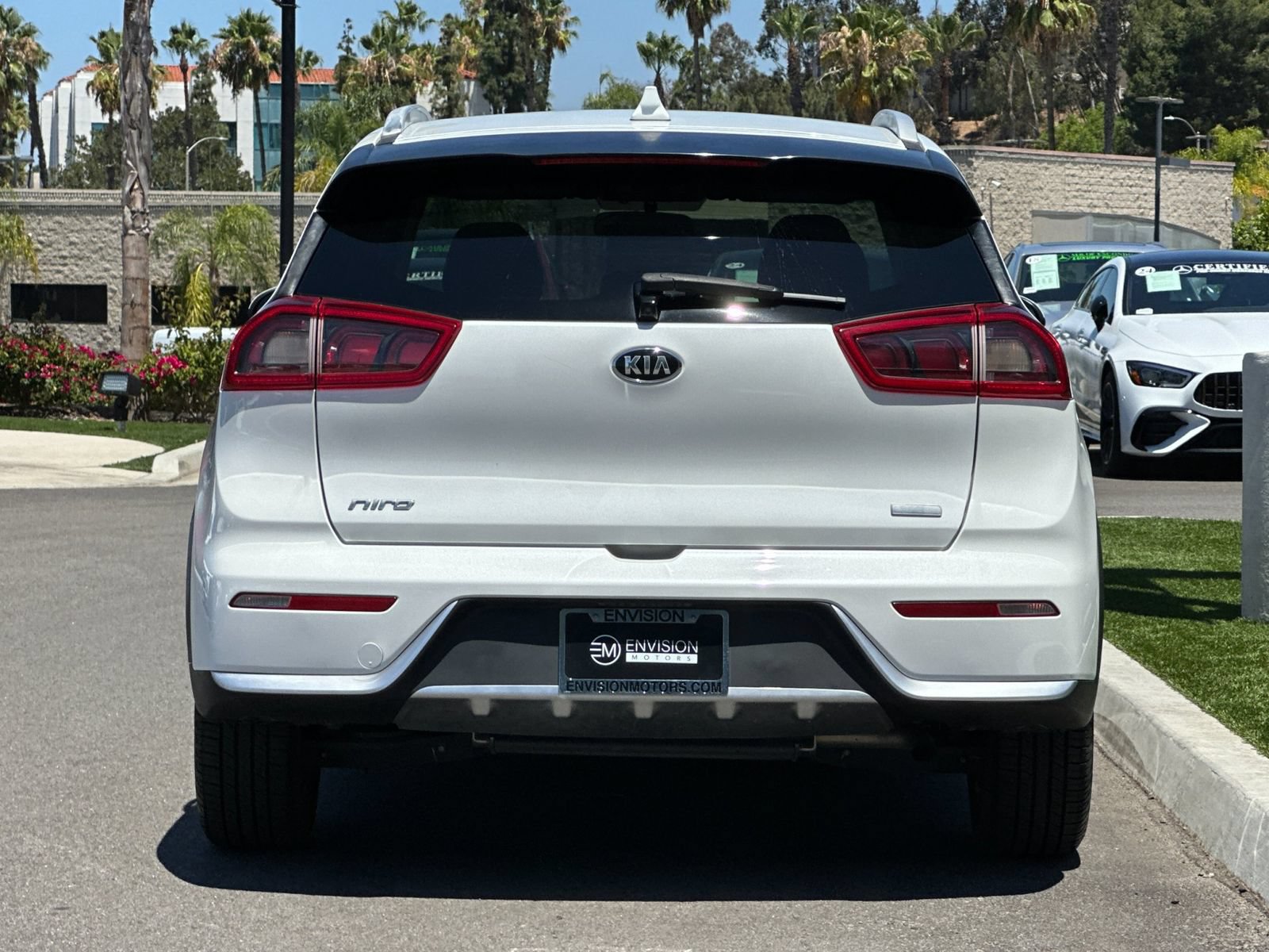 Used 2019 Kia Niro LX FWD image 4