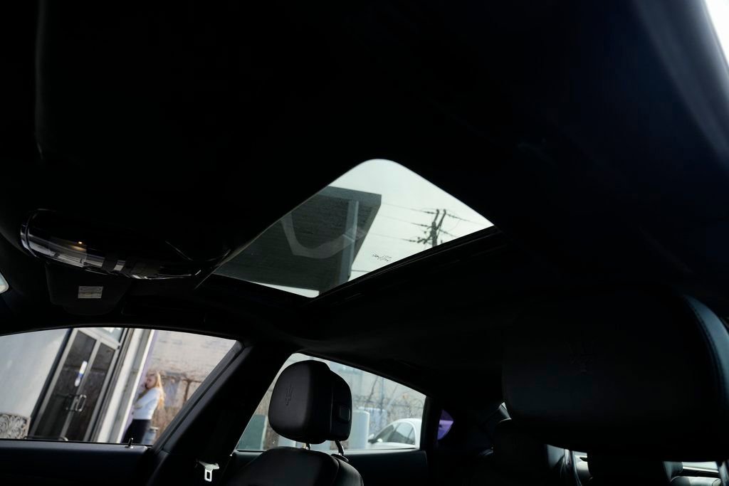 Used 2018 Maserati Quattroporte S image 18