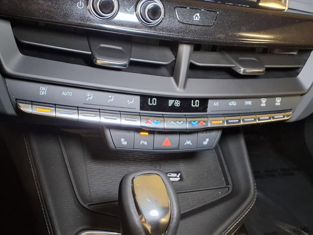 Used 2026 Cadillac CT4 Luxury image 5