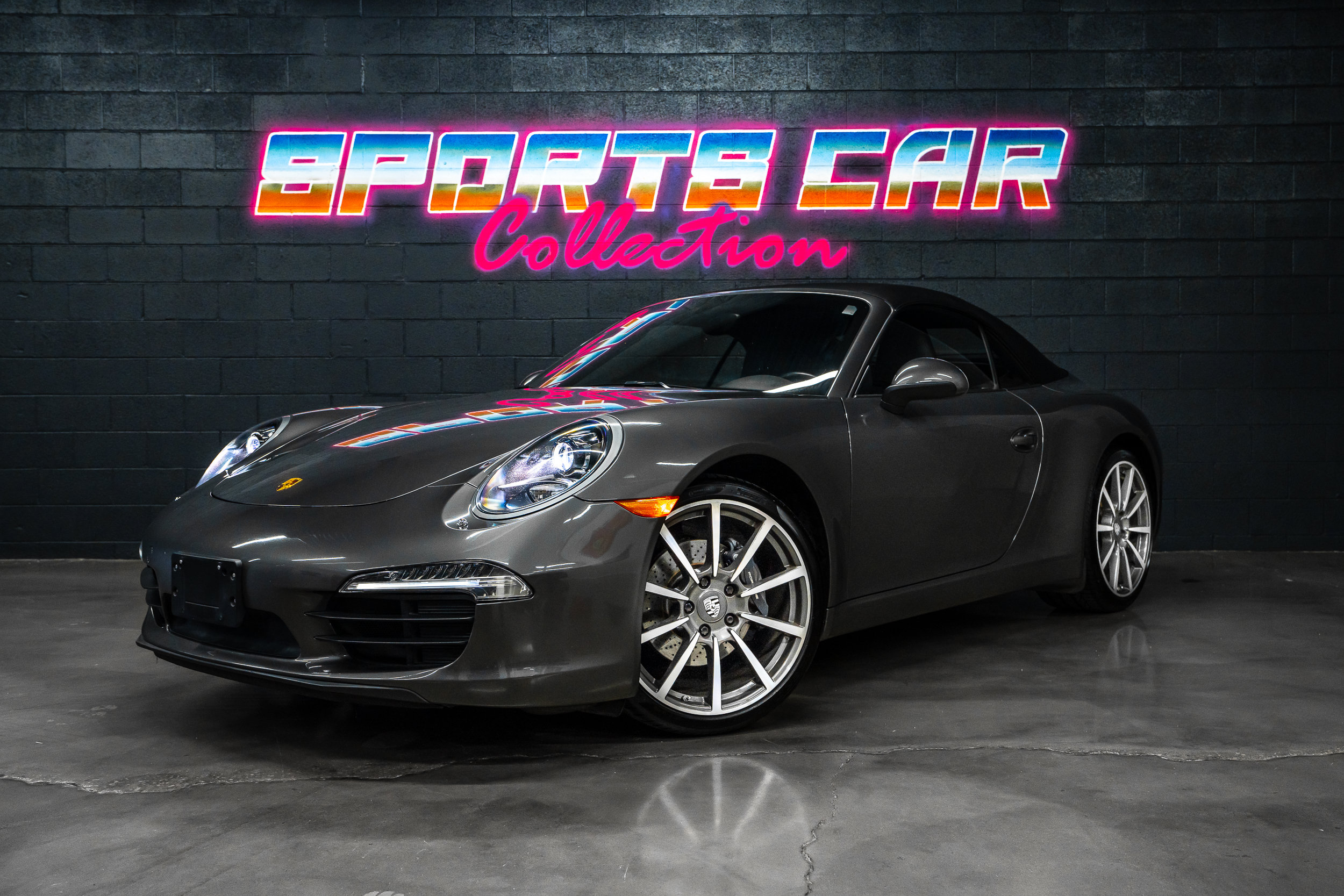 Used 2013 Porsche 911 Carrera RWD image 1