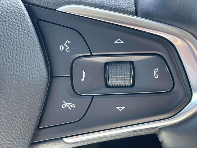 Used 2024 Chevrolet Trax ACTIV FWD image 21