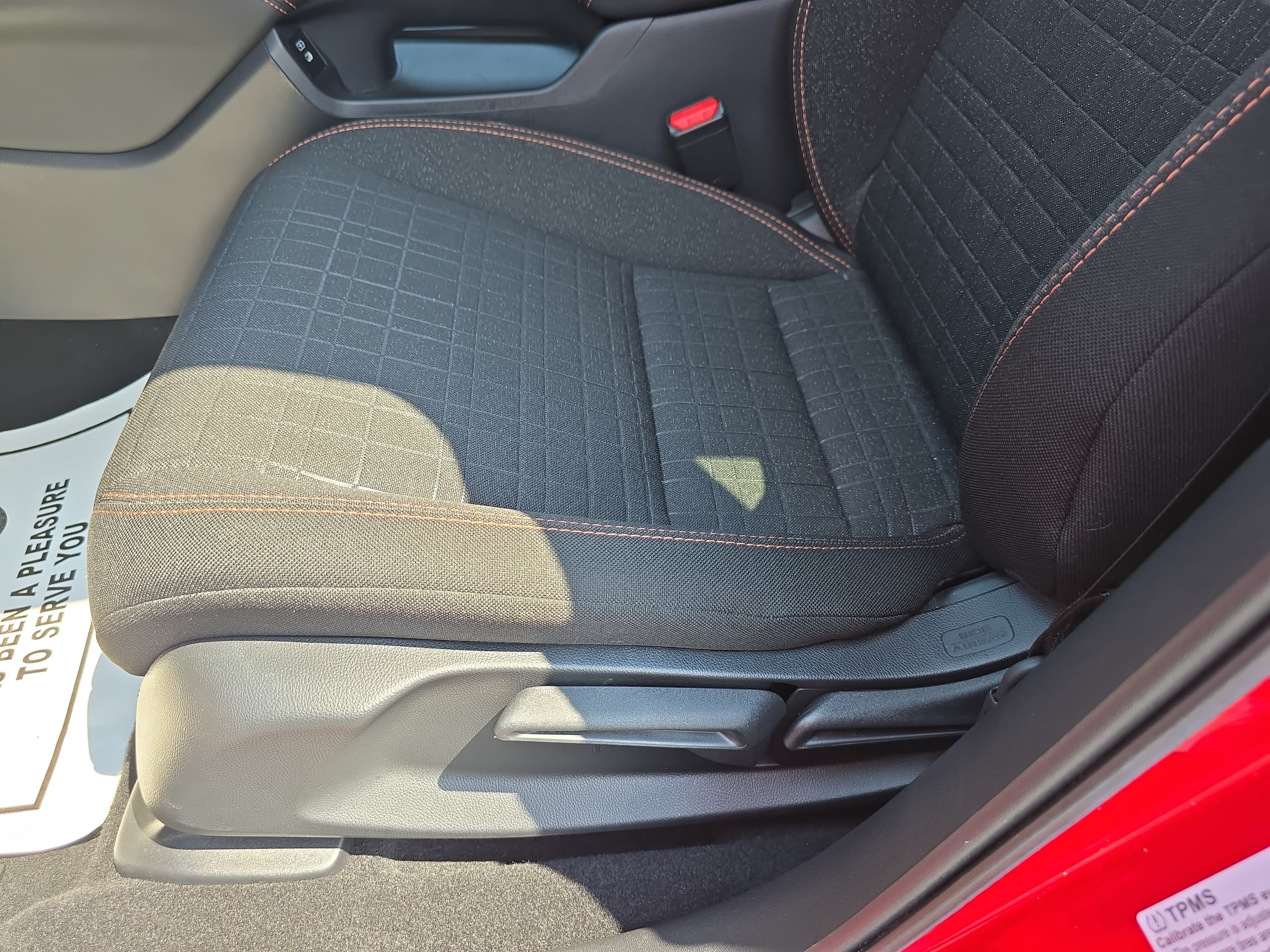 Used 2025 Honda HR-V Sport image 25