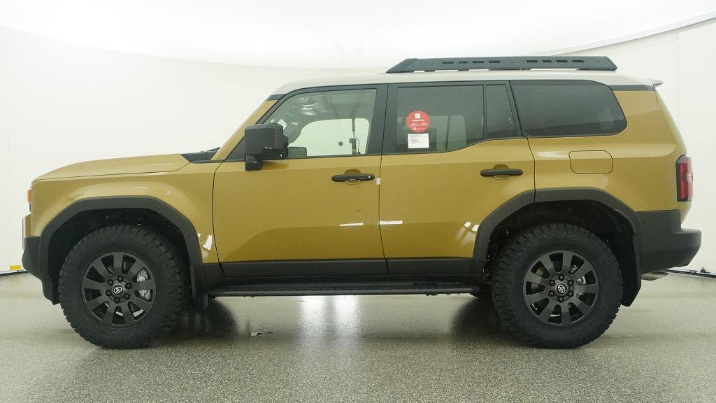 New 2027 Toyota Land Cruiser w/ Premium Package AWD/4WD image 22