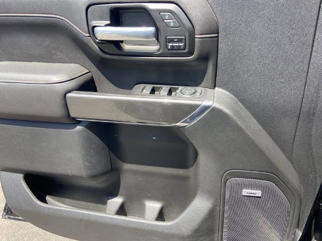 Used 2020 GMC Sierra 2500 AT4 w/ AT4 Premium Package AWD/4WD image 19
