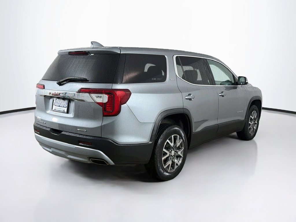 Used 2023 GMC Acadia SLE AWD/4WD image 5