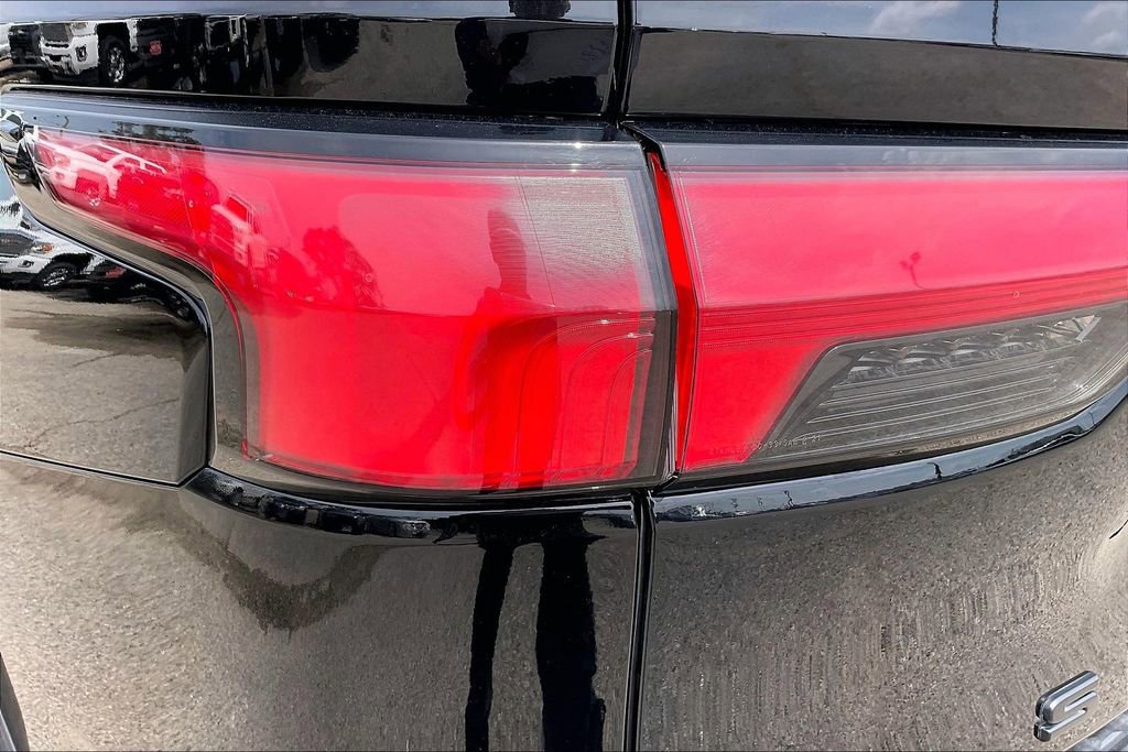 Used 2024 Toyota Sequoia TRD Pro AWD/4WD image 20