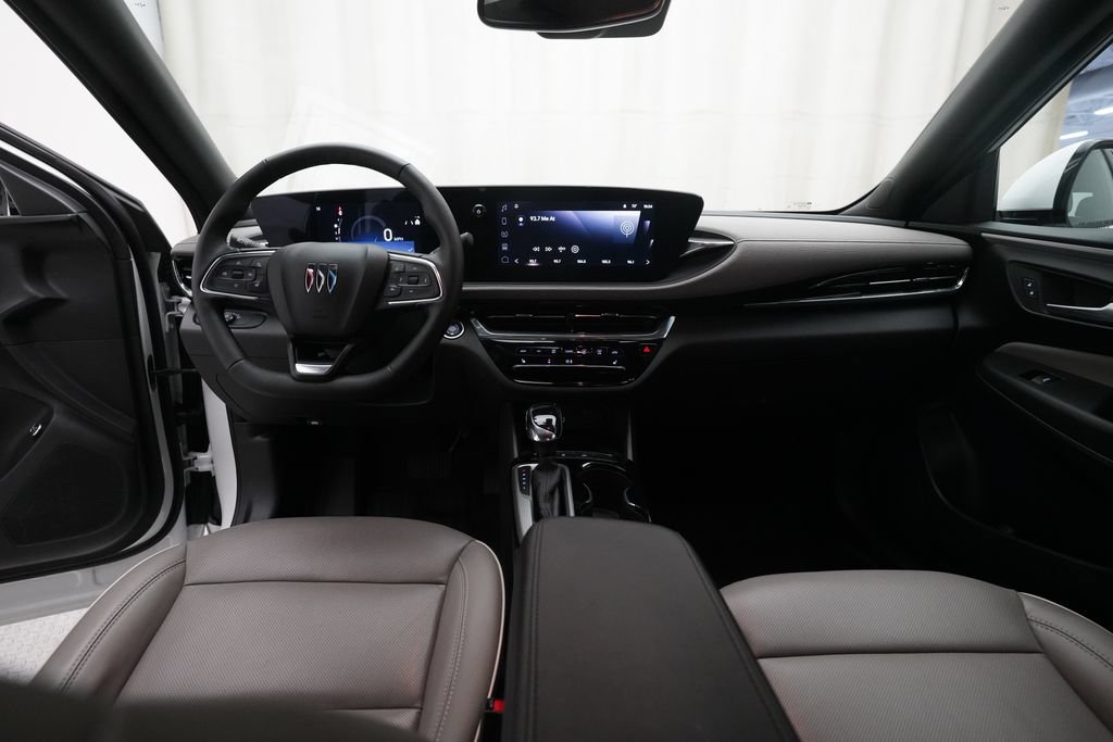 Used 2025 Buick Envista Avenir FWD image 5