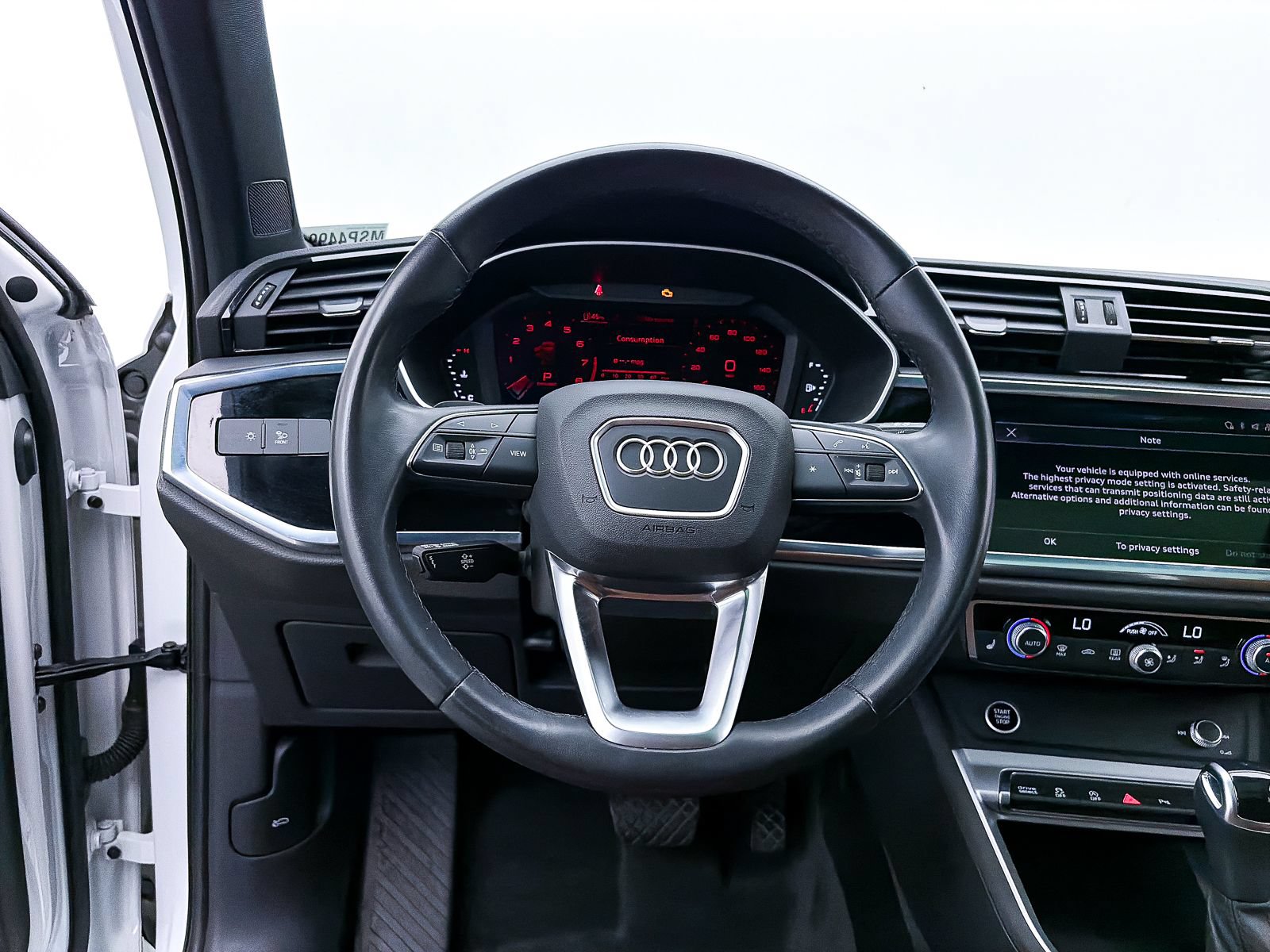 Used 2023 Audi Q3 2.0T Premium w/ Convenience Package AWD/4WD image 32