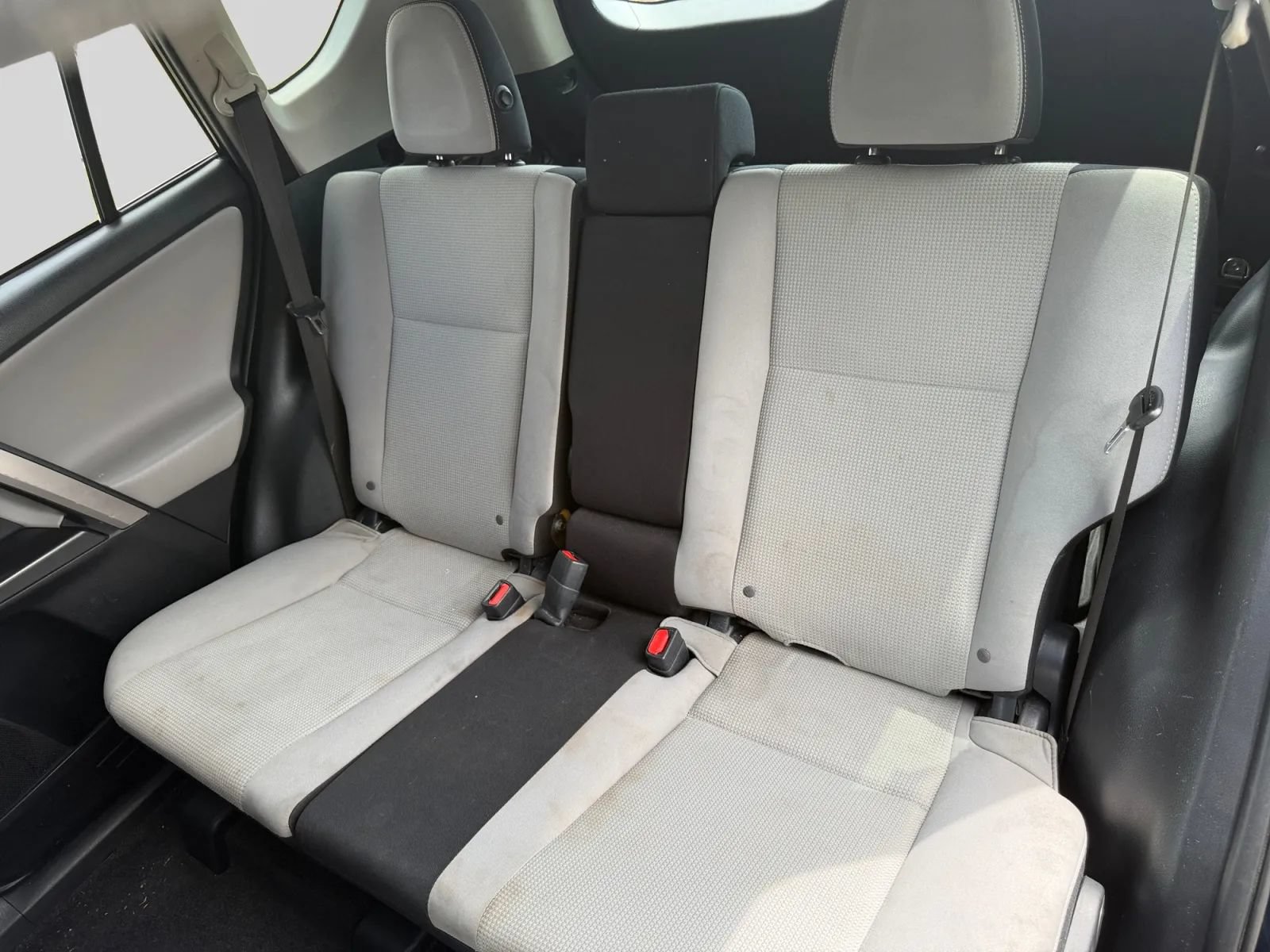 Used 2017 Toyota RAV4 XLE w/ Plus Special Value Package AWD/4WD image 13