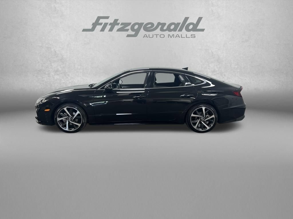 Used 2022 Hyundai Sonata SEL Plus image 2