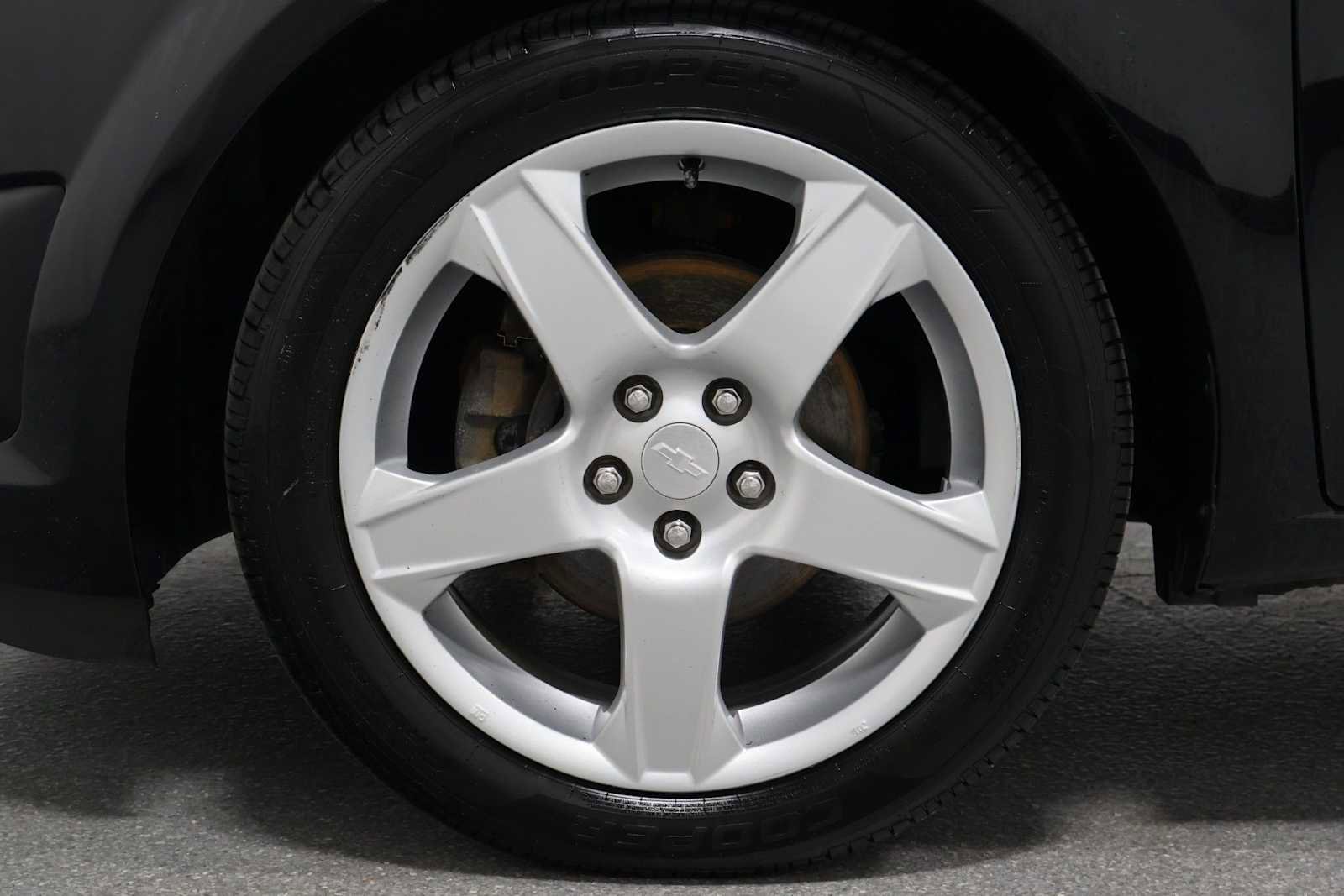 Used 2016 Chevrolet Sonic LTZ FWD image 35