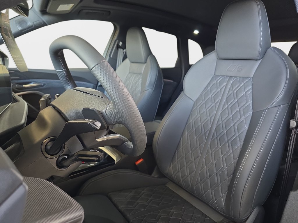 New 2026 Audi SQ5 Prestige AWD/4WD image 14