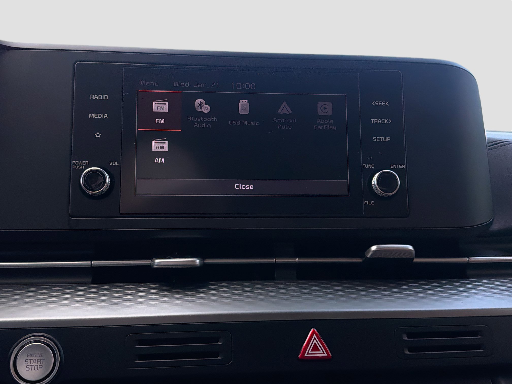 Used 2023 Kia Carnival LX image 29