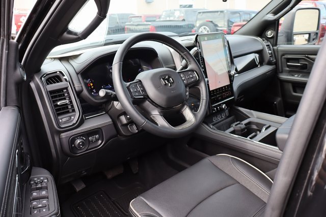 Used 2025 RAM 3500 Limited image 17