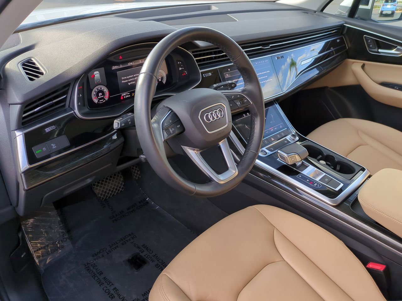 Used 2021 Audi Q7 3.0T Premium w/ Convenience Package image 12