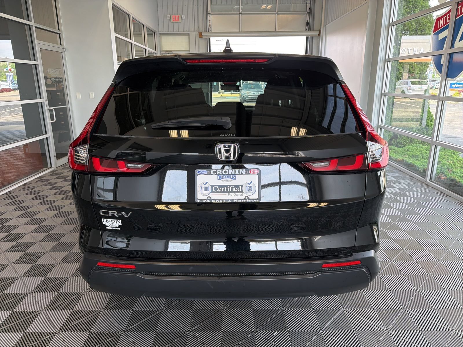 Used 2025 Honda CR-V LX image 5