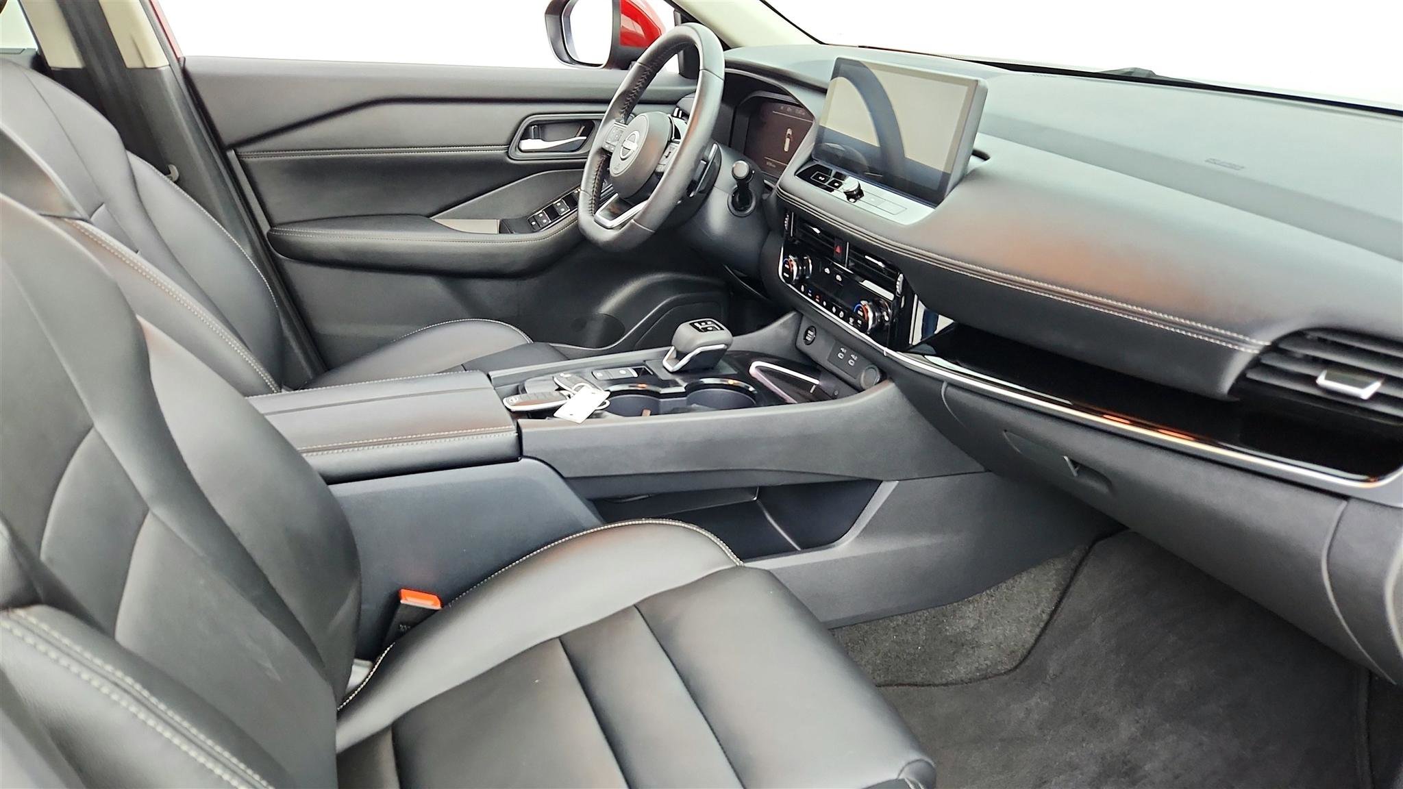 Used 2024 Nissan Rogue SL w/ SL Premium Package FWD image 19