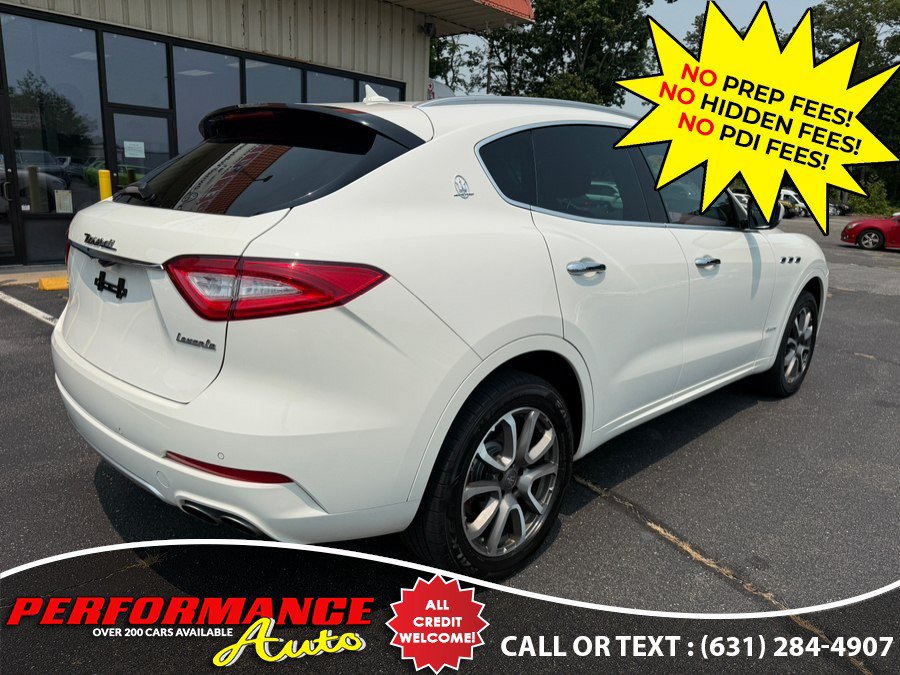 Used 2018 Maserati Levante GranLusso AWD/4WD image 5