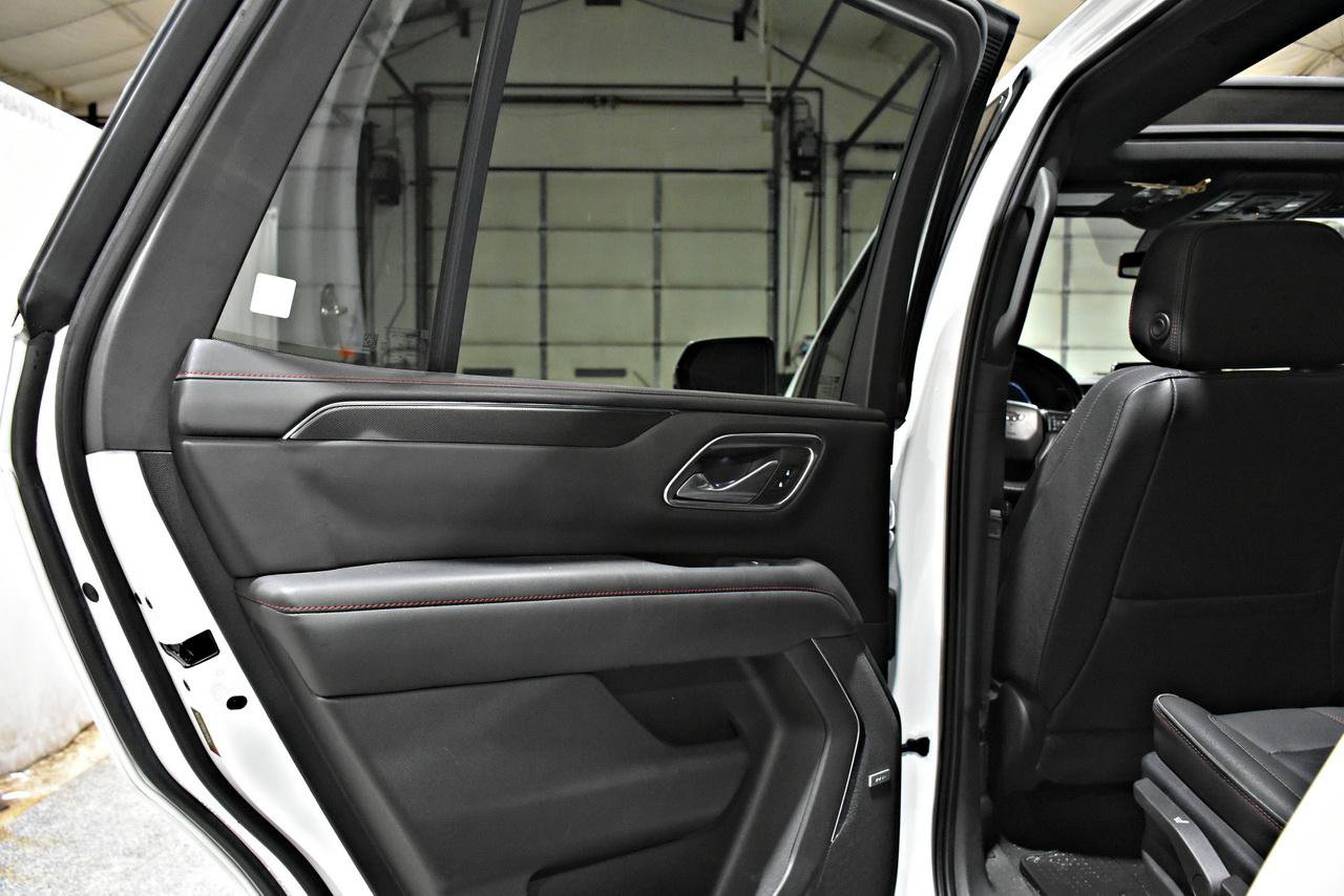 Used 2022 Chevrolet Tahoe RST w/ Luxury Package AWD/4WD image 34