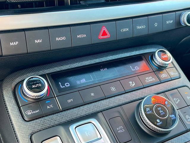 Used 2024 Hyundai Palisade Limited AWD/4WD image 96