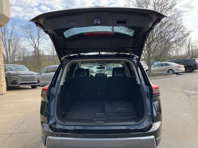 Used 2026 Nissan Rogue SL AWD/4WD image 28