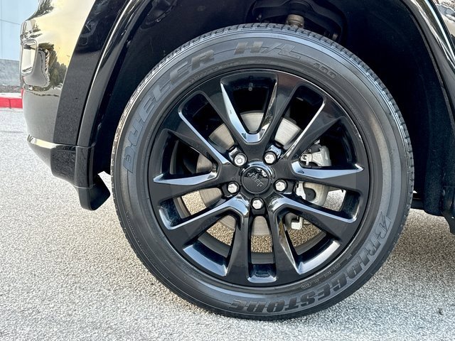 Used 2020 Jeep Grand Cherokee Altitude image 10