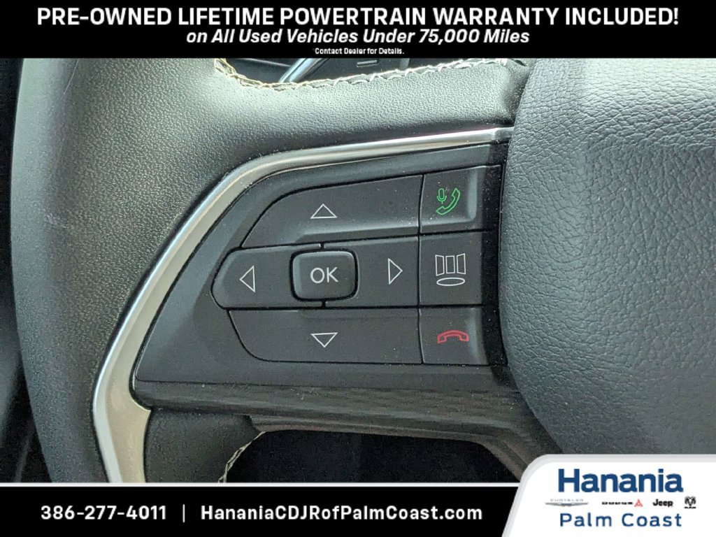 Used 2023 Jeep Grand Cherokee Laredo RWD image 24