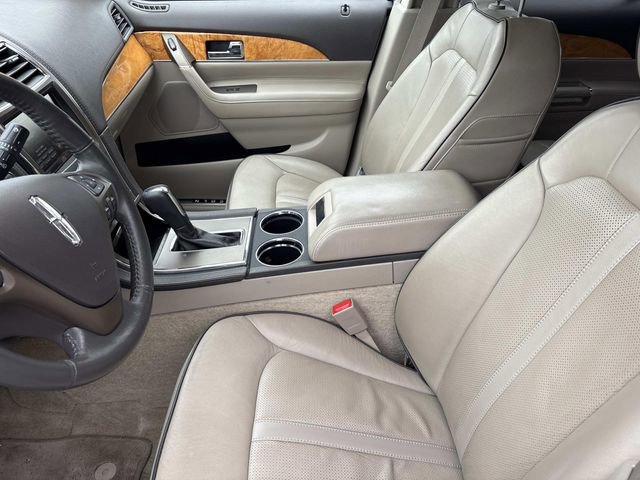 Used 2015 Lincoln MKX FWD w/ Equipment Group 102A image 10