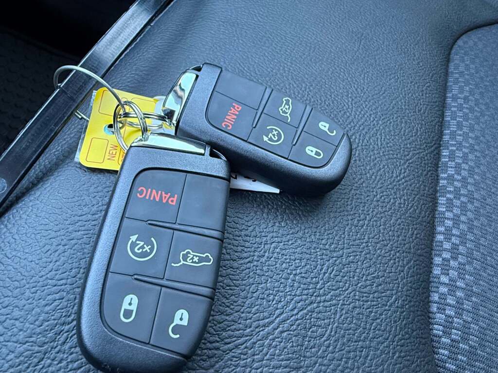 New 2026 Jeep Compass Trailhawk image 28