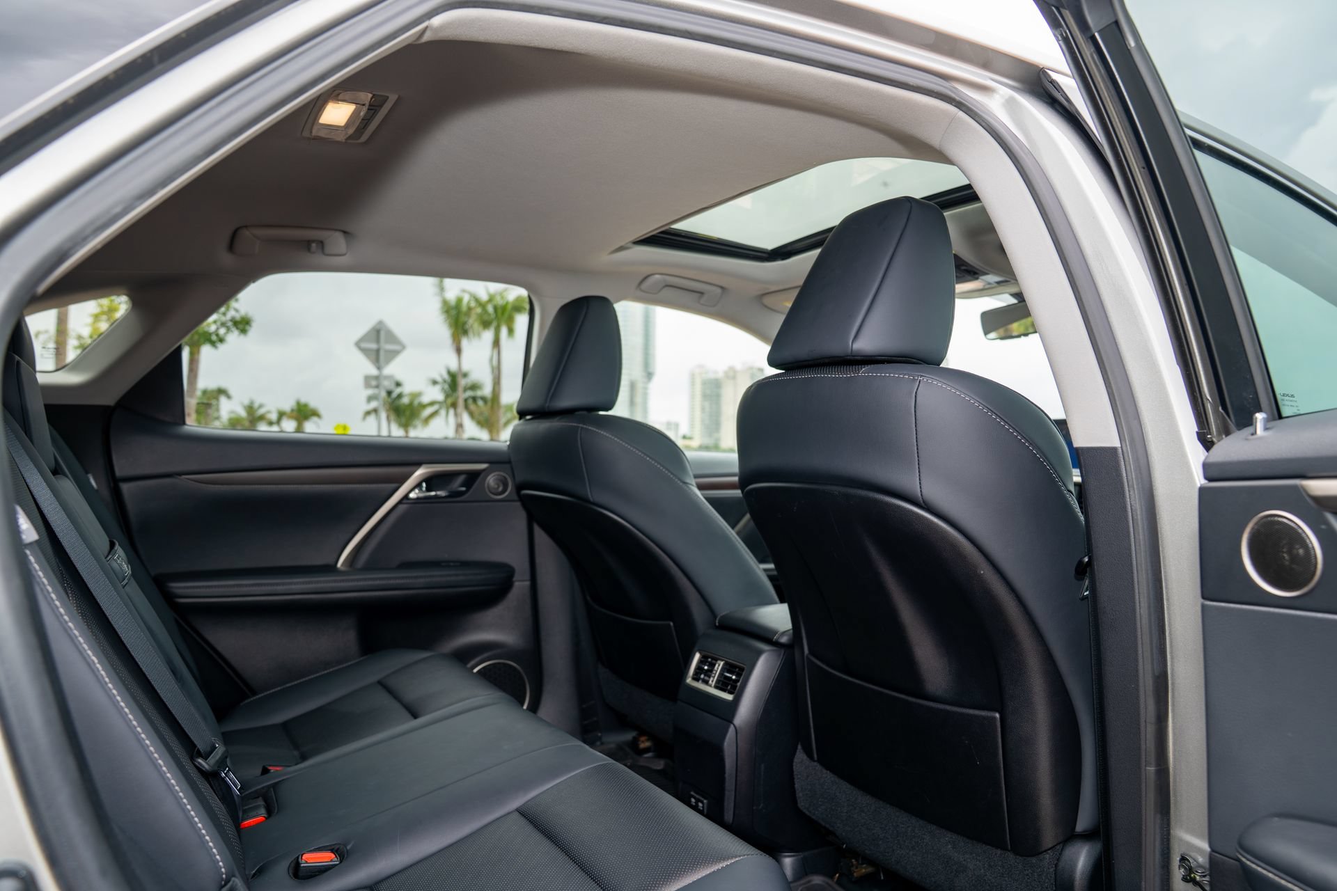 Used 2022 Lexus RX 350 FWD w/ Premium Package image 24