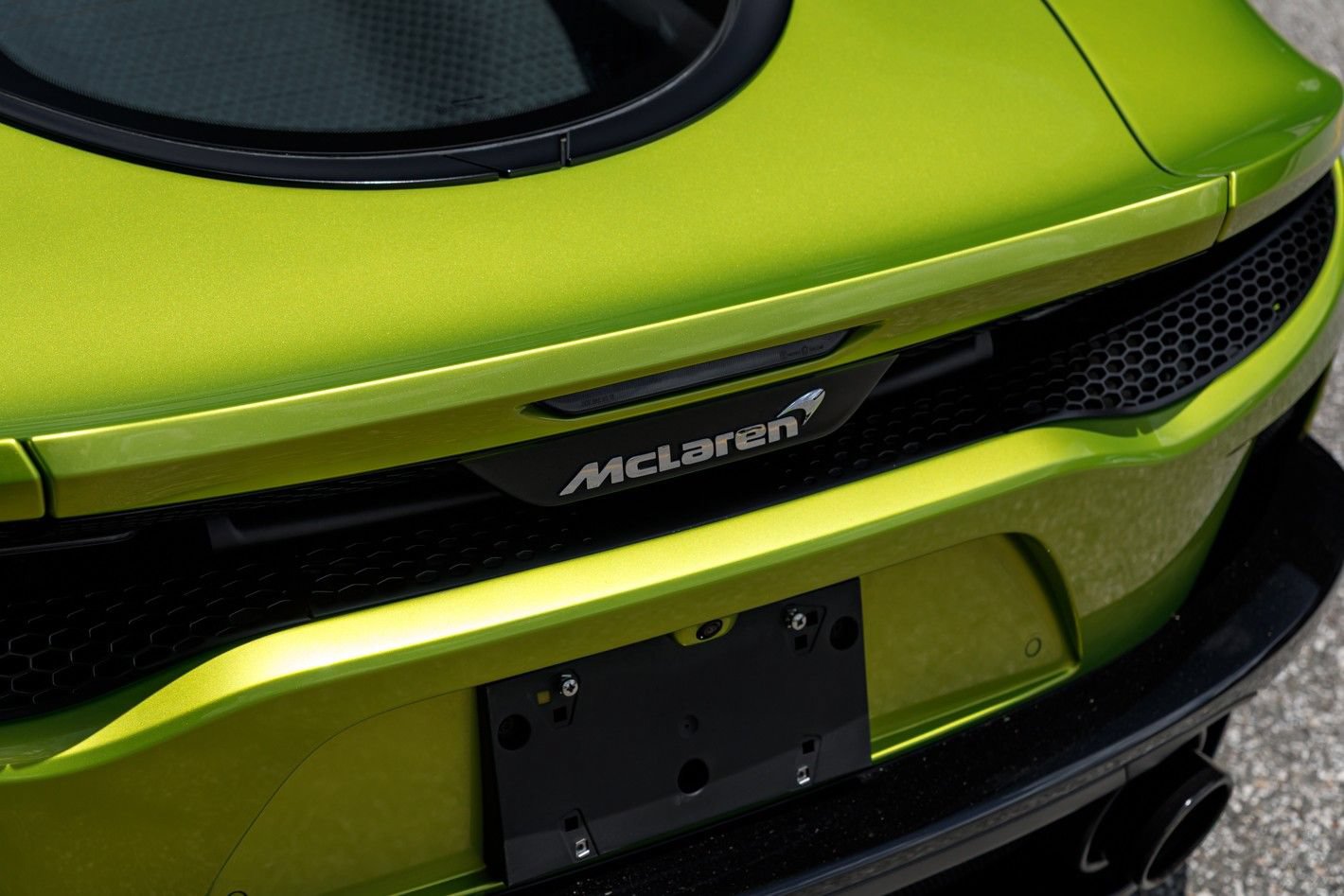 Used 2023 McLaren GT RWD image 12